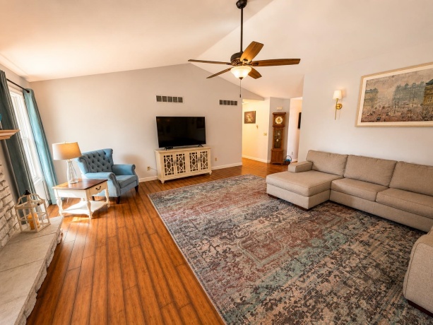 614 Moth, PECATONICA, Illinois 61063, 5 Bedrooms Bedrooms, ,2 BathroomsBathrooms,House,For Sale,Moth,202603438
