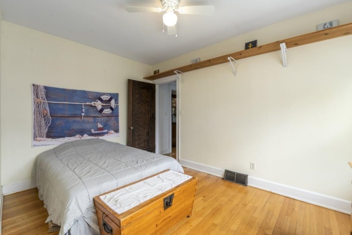 816 PARIS, ROCKFORD, Illinois 61107, 4 Bedrooms Bedrooms, ,2 BathroomsBathrooms,House,For Sale,PARIS,202603899