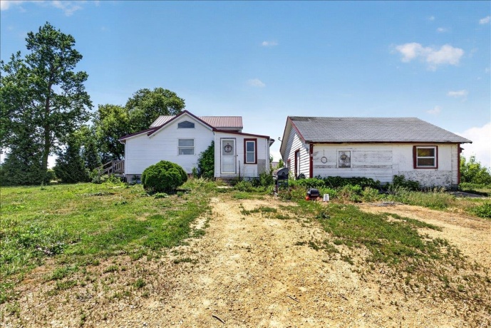 10112 High, STILLMAN VALLEY, Illinois 61084, 3 Bedrooms Bedrooms, ,1 BathroomBathrooms,House,For Sale,High,202603910