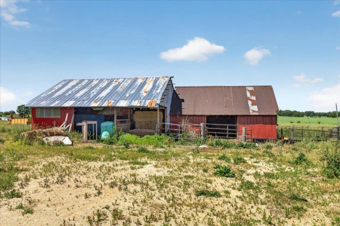 10112 High, STILLMAN VALLEY, Illinois 61084, 3 Bedrooms Bedrooms, ,1 BathroomBathrooms,House,For Sale,High,202603910