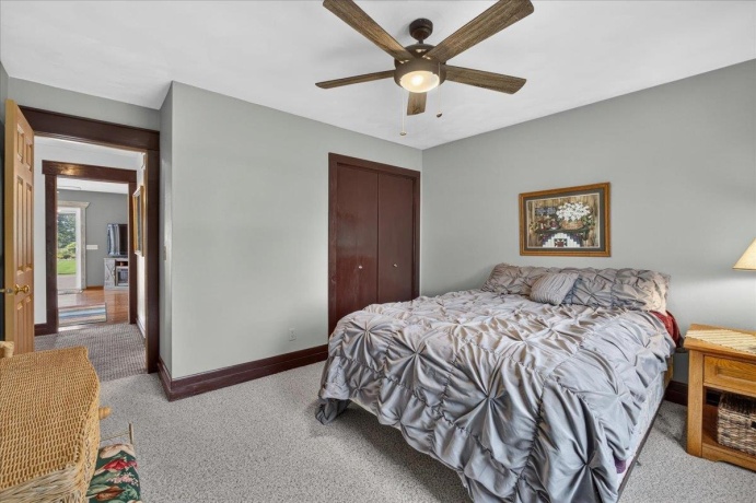 864 Campton, ROCKFORD, Illinois 61102, 3 Bedrooms Bedrooms, ,2 BathroomsBathrooms,House,For Sale,Campton,202603913