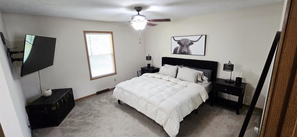 5003 TRAFFORD, LOVES PARK, Illinois 61111, 3 Bedrooms Bedrooms, ,3 BathroomsBathrooms,House,For Sale,TRAFFORD,202603915
