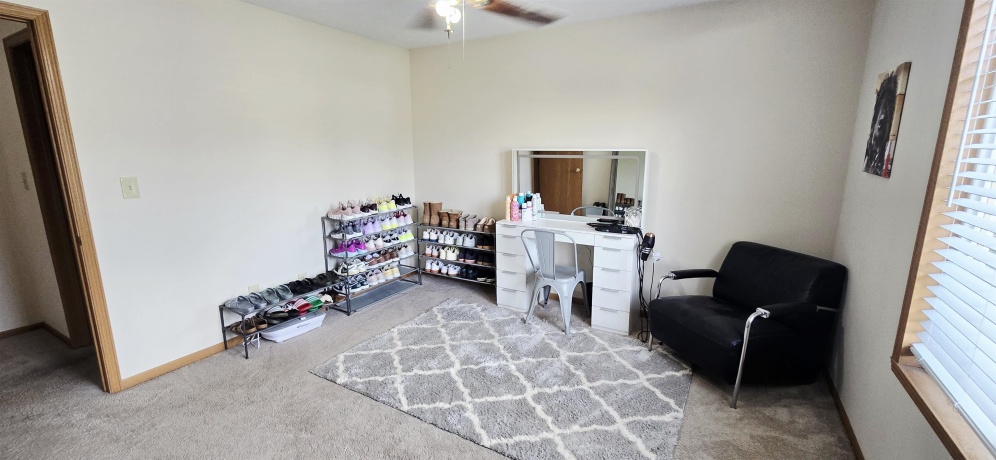5003 TRAFFORD, LOVES PARK, Illinois 61111, 3 Bedrooms Bedrooms, ,3 BathroomsBathrooms,House,For Sale,TRAFFORD,202603915