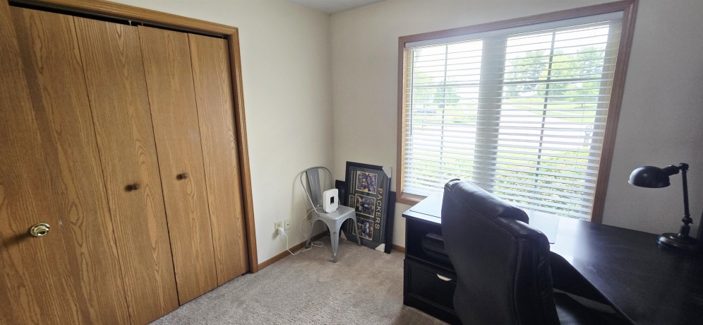 5003 TRAFFORD, LOVES PARK, Illinois 61111, 3 Bedrooms Bedrooms, ,3 BathroomsBathrooms,House,For Sale,TRAFFORD,202603915