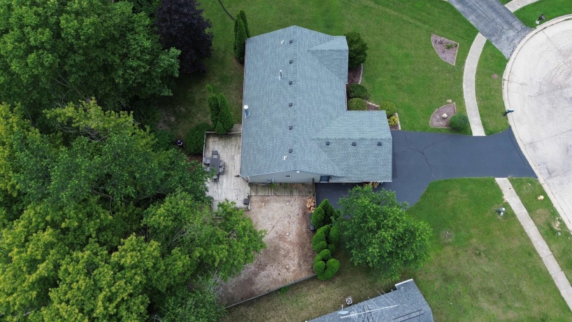 5003 TRAFFORD, LOVES PARK, Illinois 61111, 3 Bedrooms Bedrooms, ,3 BathroomsBathrooms,House,For Sale,TRAFFORD,202603915