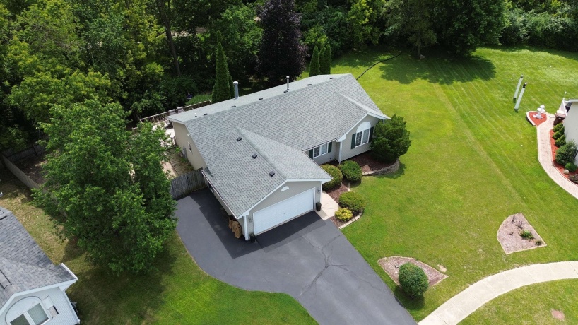 5003 TRAFFORD, LOVES PARK, Illinois 61111, 3 Bedrooms Bedrooms, ,3 BathroomsBathrooms,House,For Sale,TRAFFORD,202603915