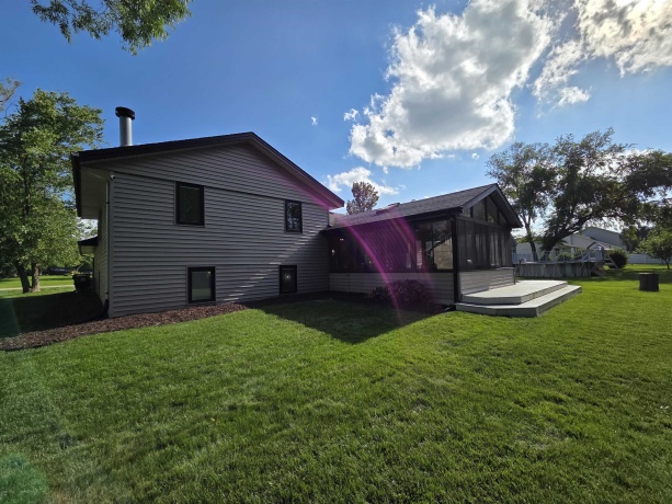 1301 Armstrong, ROCKTON, Illinois 61072, 4 Bedrooms Bedrooms, ,2 BathroomsBathrooms,House,For Sale,Armstrong,202603919