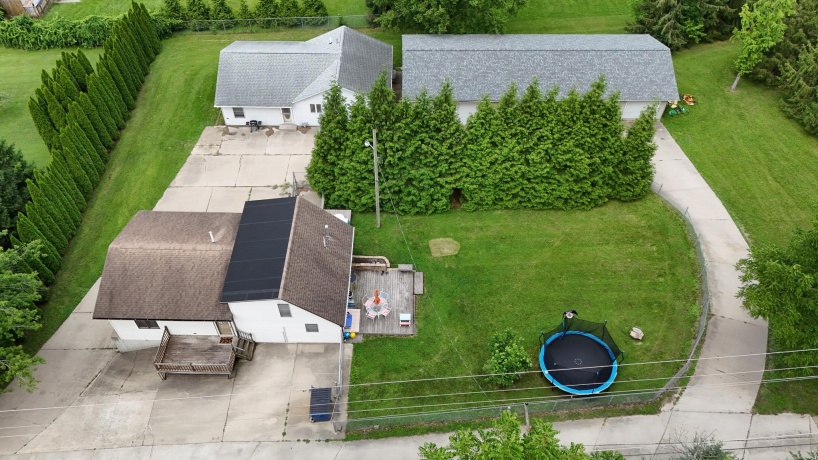 910 Stoney Point, DIXON, Illinois 61021, 4 Bedrooms Bedrooms, ,2 BathroomsBathrooms,House,For Sale,Stoney Point,202603920
