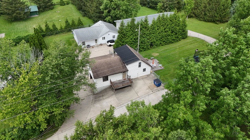 910 Stoney Point, DIXON, Illinois 61021, 4 Bedrooms Bedrooms, ,2 BathroomsBathrooms,House,For Sale,Stoney Point,202603920