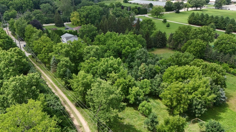 910 Stoney Point, DIXON, Illinois 61021, 4 Bedrooms Bedrooms, ,2 BathroomsBathrooms,House,For Sale,Stoney Point,202603920