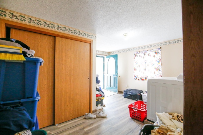 910 Stoney Point, DIXON, Illinois 61021, 4 Bedrooms Bedrooms, ,2 BathroomsBathrooms,House,For Sale,Stoney Point,202603920