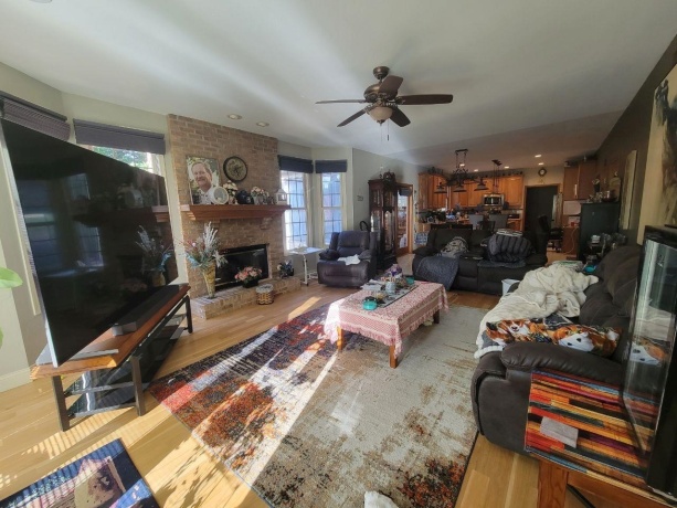 2601 Windflower, Peoria, Illinois 61615, 5 Bedrooms Bedrooms, ,4 BathroomsBathrooms,House,For Sale,Windflower,202603923