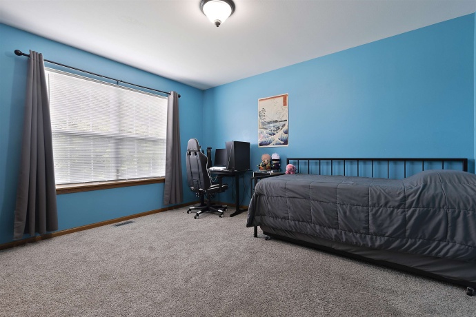 7017 Golden Eagle, LOVES PARK, Illinois 61111, 3 Bedrooms Bedrooms, ,2 BathroomsBathrooms,House,For Sale,Golden Eagle,202603924