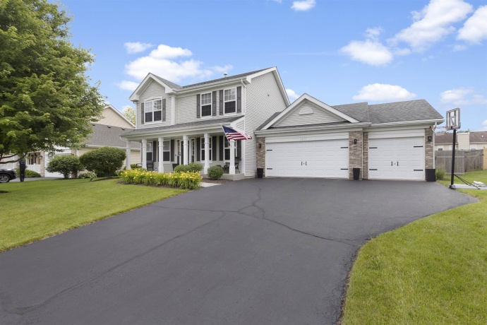 7017 Golden Eagle, LOVES PARK, Illinois 61111, 3 Bedrooms Bedrooms, ,2 BathroomsBathrooms,House,For Sale,Golden Eagle,202603924