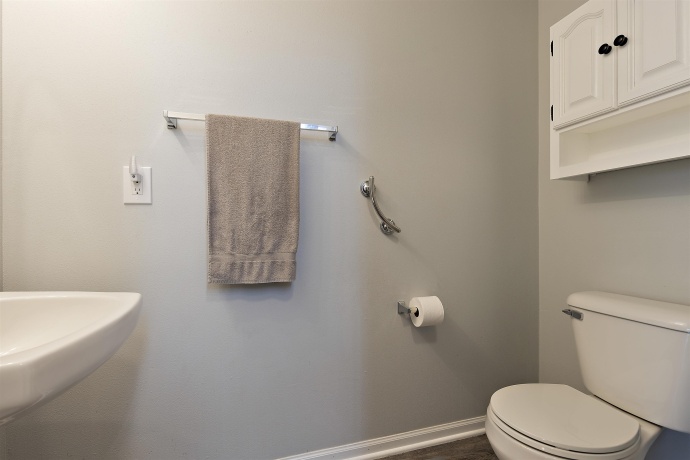 7017 Golden Eagle, LOVES PARK, Illinois 61111, 3 Bedrooms Bedrooms, ,2 BathroomsBathrooms,House,For Sale,Golden Eagle,202603924