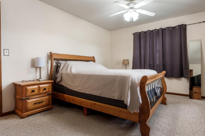 526 RIVERSIDE, LOVES PARK, Illinois 61111, 2 Bedrooms Bedrooms, ,1 BathroomBathrooms,House,For Sale,RIVERSIDE,202603925