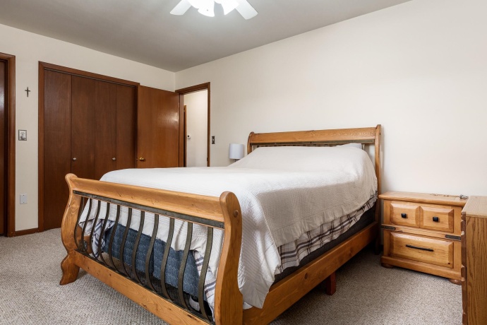 526 RIVERSIDE, LOVES PARK, Illinois 61111, 2 Bedrooms Bedrooms, ,1 BathroomBathrooms,House,For Sale,RIVERSIDE,202603925
