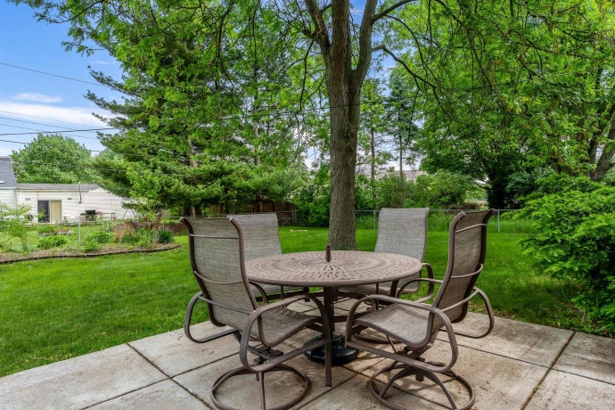 526 RIVERSIDE, LOVES PARK, Illinois 61111, 2 Bedrooms Bedrooms, ,1 BathroomBathrooms,House,For Sale,RIVERSIDE,202603925