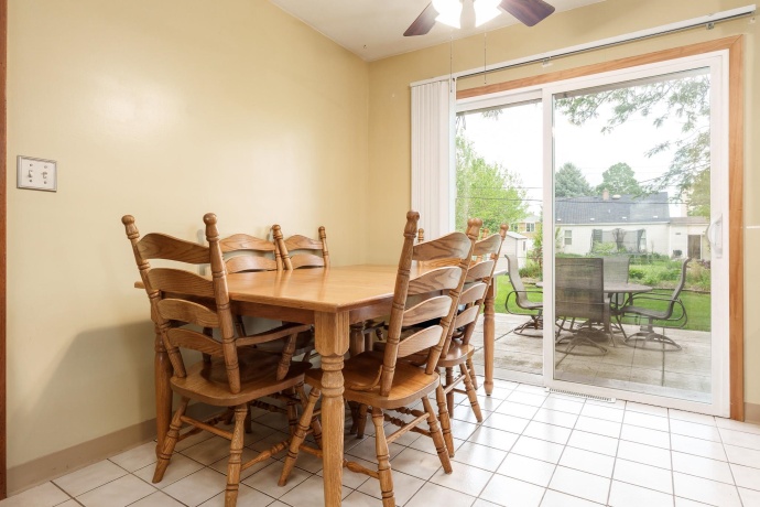 526 RIVERSIDE, LOVES PARK, Illinois 61111, 2 Bedrooms Bedrooms, ,1 BathroomBathrooms,House,For Sale,RIVERSIDE,202603925