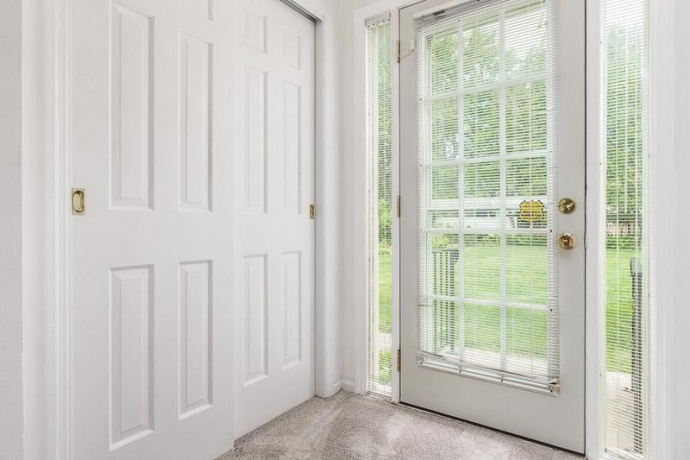 5792 HADDON, ROCKFORD, Illinois 61114, 4 Bedrooms Bedrooms, ,2 BathroomsBathrooms,House,For Sale,HADDON,202603927