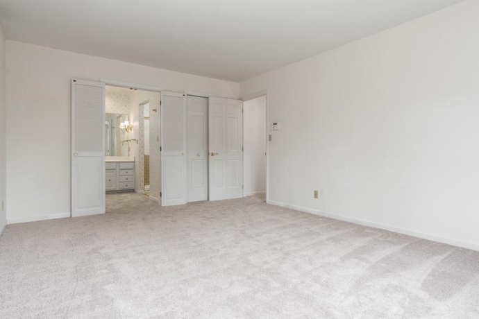 5792 HADDON, ROCKFORD, Illinois 61114, 4 Bedrooms Bedrooms, ,2 BathroomsBathrooms,House,For Sale,HADDON,202603927