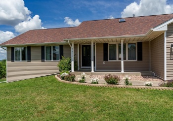 7672 Hawks, MACHESNEY PARK, Illinois 61115, 3 Bedrooms Bedrooms, ,2 BathroomsBathrooms,House,For Sale,Hawks,202603928