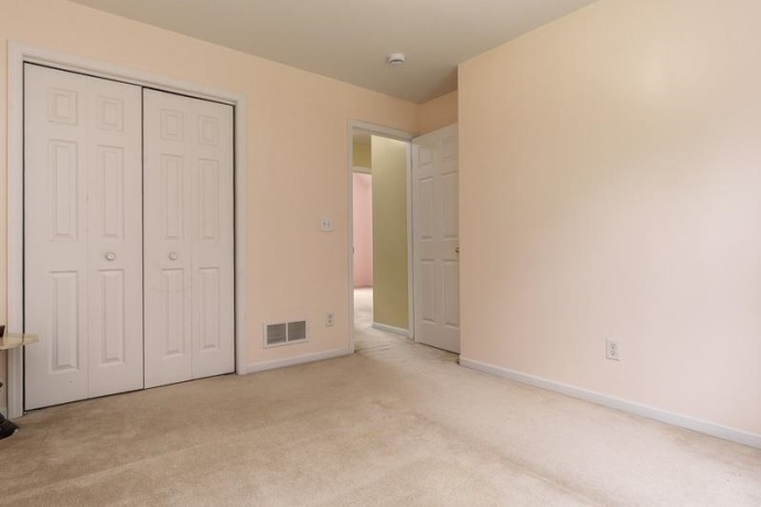 6481 Palo Verde, ROCKFORD, Illinois 61114, 3 Bedrooms Bedrooms, ,2 BathroomsBathrooms,House,For Sale,Palo Verde,202603935