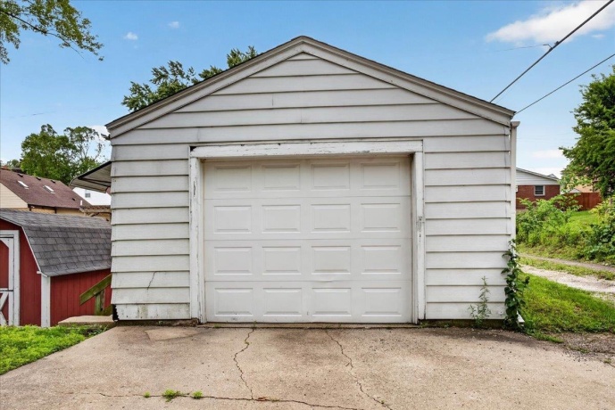 911 21st, ROCKFORD, Illinois 61108, 3 Bedrooms Bedrooms, ,1 BathroomBathrooms,House,For Sale,21st,202603938