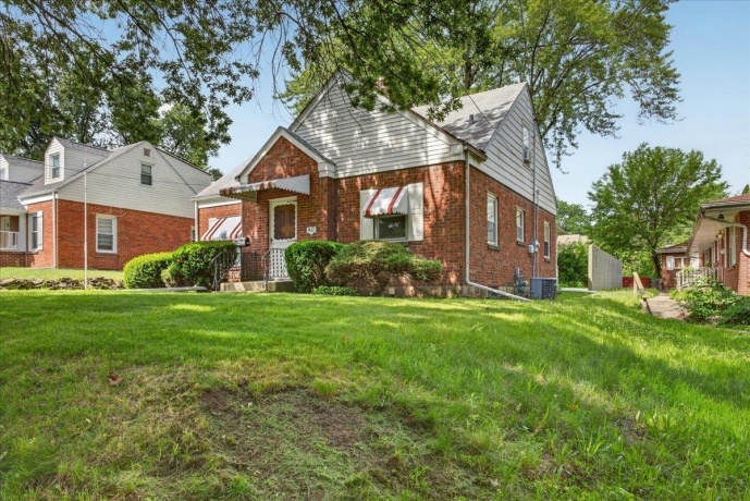 911 21st, ROCKFORD, Illinois 61108, 3 Bedrooms Bedrooms, ,1 BathroomBathrooms,House,For Sale,21st,202603938