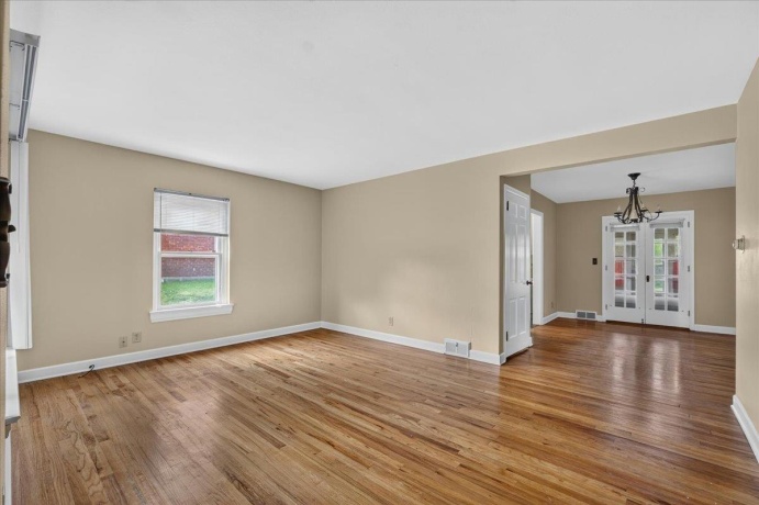 911 21st, ROCKFORD, Illinois 61108, 3 Bedrooms Bedrooms, ,1 BathroomBathrooms,House,For Sale,21st,202603938
