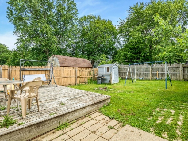 1247 Logan, FREEPORT, Illinois 61032, 4 Bedrooms Bedrooms, ,2 BathroomsBathrooms,House,For Sale,Logan,202603939