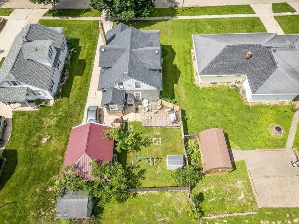 1247 Logan, FREEPORT, Illinois 61032, 4 Bedrooms Bedrooms, ,2 BathroomsBathrooms,House,For Sale,Logan,202603939