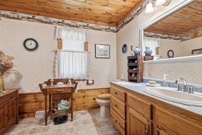 8790 Gamble Hill, HANOVER, Illinois 61041, 4 Bedrooms Bedrooms, ,3 BathroomsBathrooms,House,For Sale,Gamble Hill,202603942