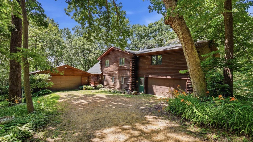 8790 Gamble Hill, HANOVER, Illinois 61041, 4 Bedrooms Bedrooms, ,3 BathroomsBathrooms,House,For Sale,Gamble Hill,202603942