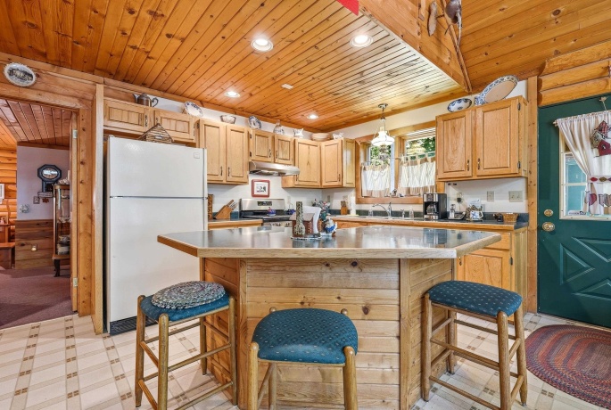 8790 Gamble Hill, HANOVER, Illinois 61041, 4 Bedrooms Bedrooms, ,3 BathroomsBathrooms,House,For Sale,Gamble Hill,202603942