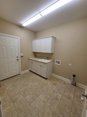 15528 white oak, SOUTH BELOIT, Illinois 61080, 2 Bedrooms Bedrooms, ,3 BathroomsBathrooms,House,For Sale,white oak,202603943