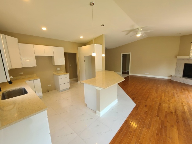 15528 white oak, SOUTH BELOIT, Illinois 61080, 2 Bedrooms Bedrooms, ,3 BathroomsBathrooms,House,For Sale,white oak,202603943
