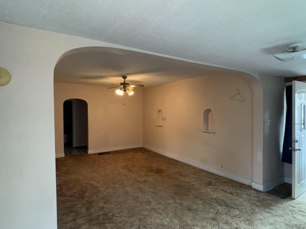206 Main, MOUNT MORRIS, Illinois 61054, 3 Bedrooms Bedrooms, ,1 BathroomBathrooms,House,For Sale,Main,202603944