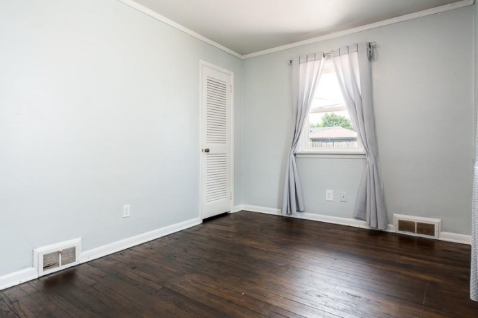 1016 Luther, ROCKFORD, Illinois 61107, 3 Bedrooms Bedrooms, ,1 BathroomBathrooms,House,For Sale,Luther,202603945