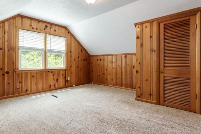 1016 Luther, ROCKFORD, Illinois 61107, 3 Bedrooms Bedrooms, ,1 BathroomBathrooms,House,For Sale,Luther,202603945