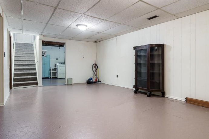 1016 Luther, ROCKFORD, Illinois 61107, 3 Bedrooms Bedrooms, ,1 BathroomBathrooms,House,For Sale,Luther,202603945