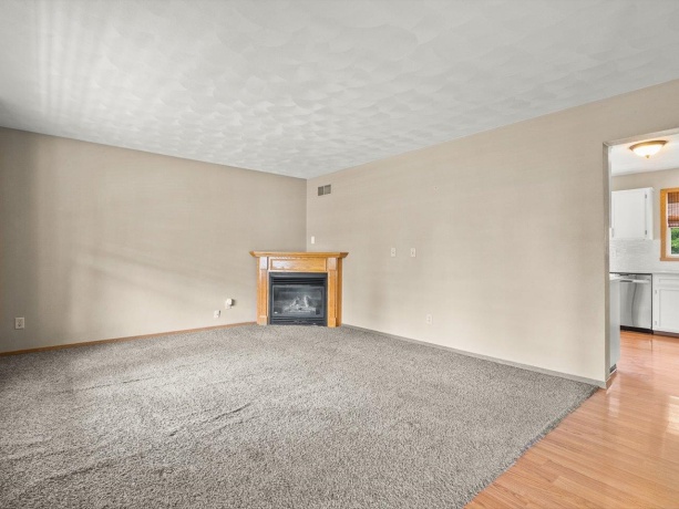 2949 Langstone, ROCKFORD, Illinois 61109, 3 Bedrooms Bedrooms, ,1 BathroomBathrooms,House,For Sale,Langstone,202603947