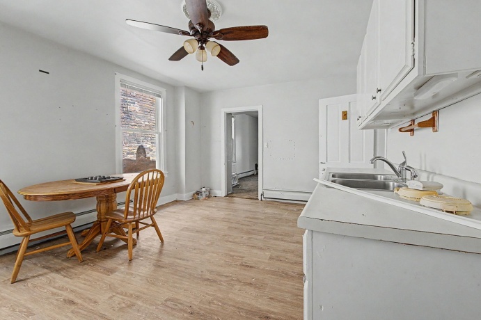 310 Franklin, GALENA, Illinois 61036, ,3 - 4 Units,For Sale,Franklin,202603948