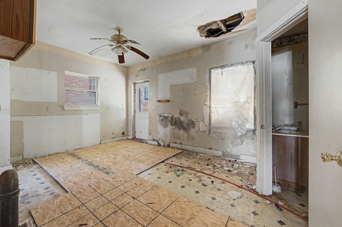 310 Franklin, GALENA, Illinois 61036, ,3 - 4 Units,For Sale,Franklin,202603948