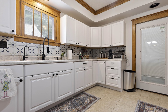 1814 Latham, ROCKFORD, Illinois 61103, 4 Bedrooms Bedrooms, ,2 BathroomsBathrooms,House,For Sale,Latham,202603950