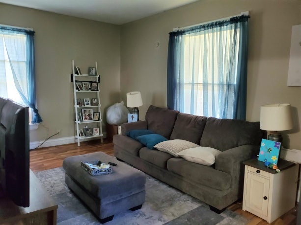 946 North, ROCKFORD, Illinois 61103, 3 Bedrooms Bedrooms, ,2 BathroomsBathrooms,House,For Sale,North,202603414