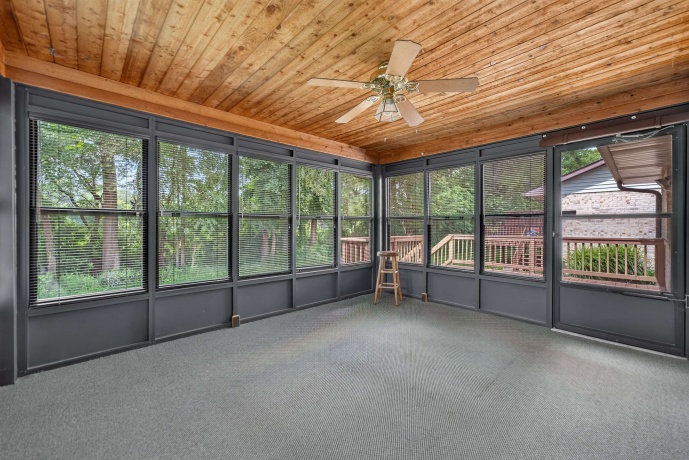 6207 CARRIAGE GREEN, ROCKFORD, Illinois 61108, 2 Bedrooms Bedrooms, ,2 BathroomsBathrooms,Condominium,For Sale,CARRIAGE GREEN,202603956