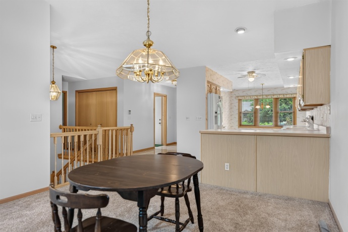 6207 CARRIAGE GREEN, ROCKFORD, Illinois 61108, 2 Bedrooms Bedrooms, ,2 BathroomsBathrooms,Condominium,For Sale,CARRIAGE GREEN,202603956