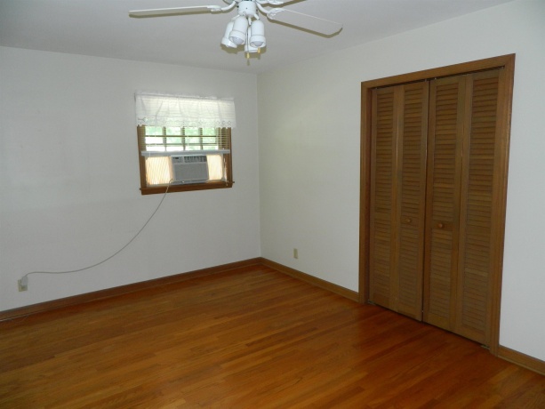 628 BLENHEIM, ROCKFORD, Illinois 61108, 4 Bedrooms Bedrooms, ,1 BathroomBathrooms,House,For Sale,BLENHEIM,202603954