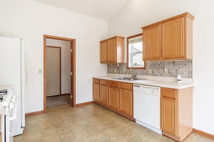 3047 VAUGHNDALE, MACHESNEY PARK, Illinois 61115, 3 Bedrooms Bedrooms, ,2 BathroomsBathrooms,House,For Sale,VAUGHNDALE,202603955
